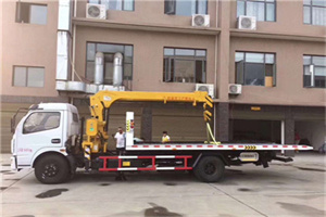 英德附近汽车轮胎更换